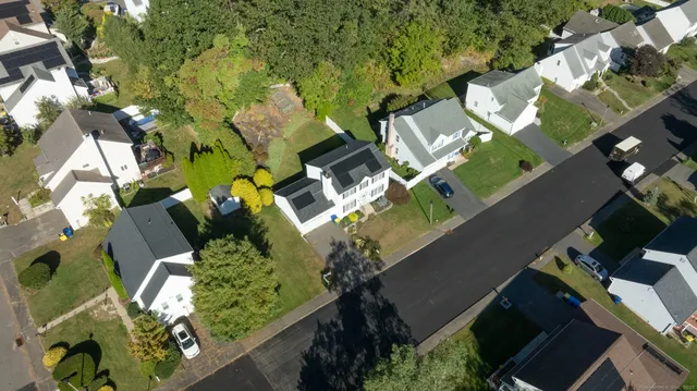 $449,900 | 76 Kenmore Avenue, Waterbury, CT 06708