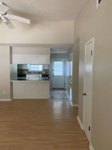 $1,050 | 5367 Dawn Court, Unit B, Tallahassee, FL 32303