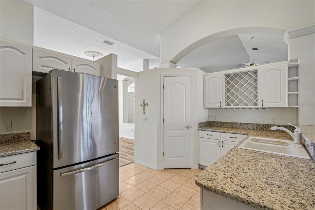 8650 Southwest 55th Court Ocala, FL 34476 - Photo 13 of 27