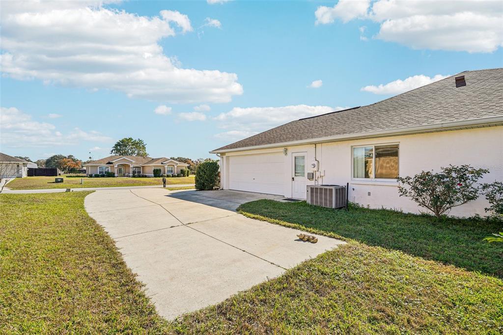 8650 Southwest 55th Court Ocala, FL 34476 - Photo 3 of 27