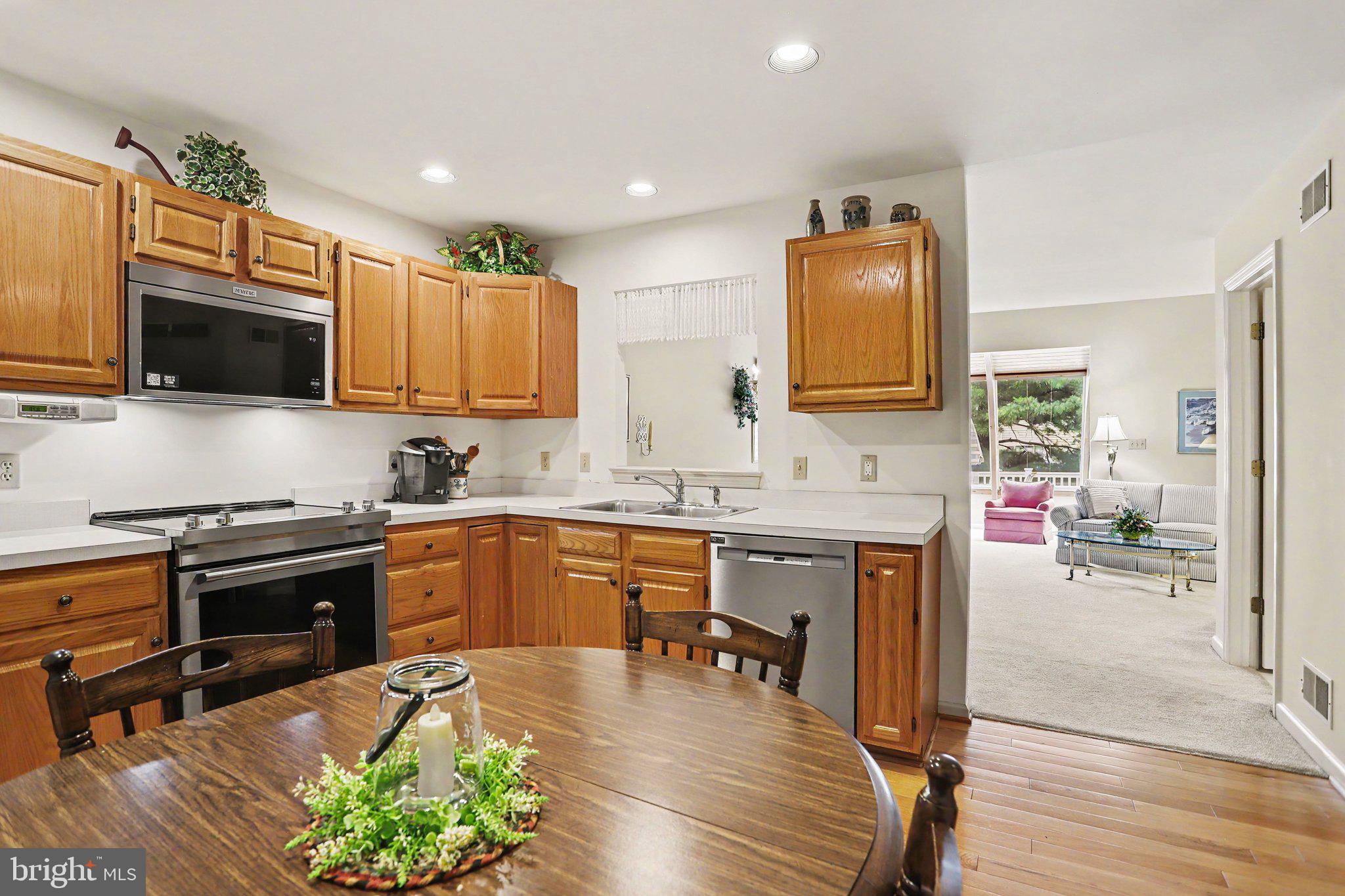 129 Pepperton Court Lititz, PA 17543 - Photo 15 of 32