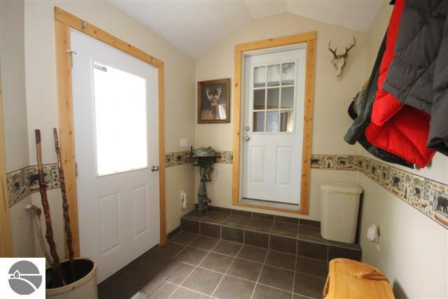 7887 West Sharon Road Southwest Fife Lake, MI 49633 - Photo 13 of 25 1745176-12.JPG