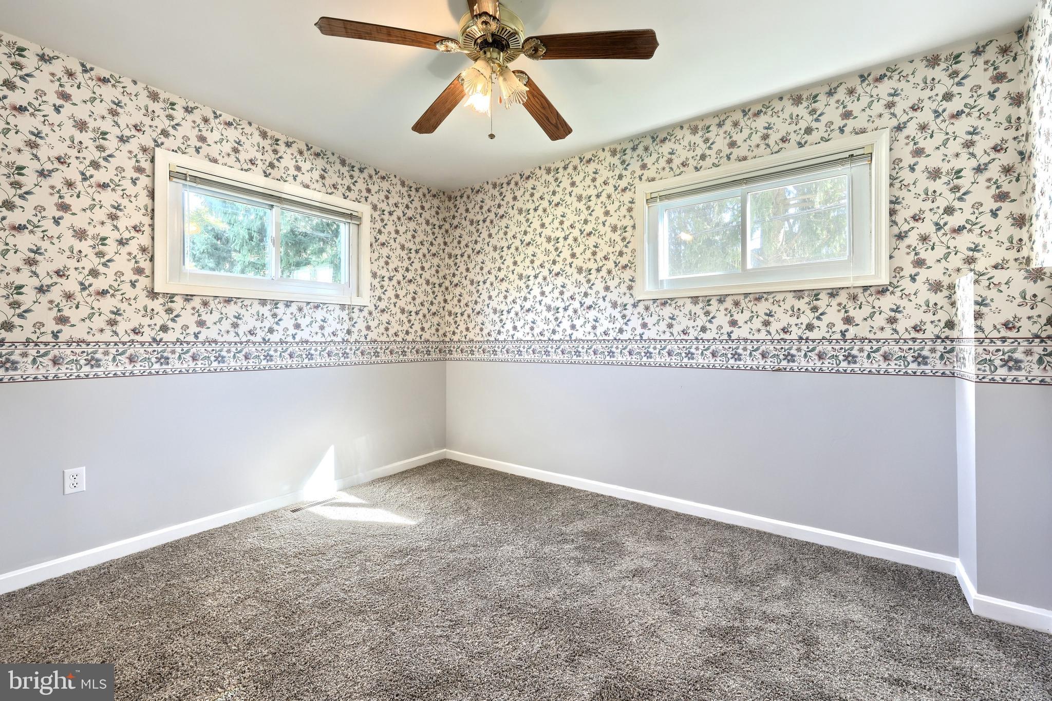 207 Heistand Road York, PA 17402 - Photo 13 of 28 Gallery Image 13