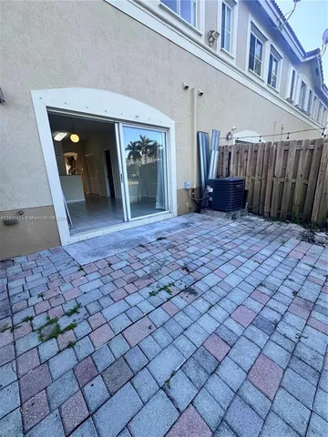 a view of a livingroom with a furniture