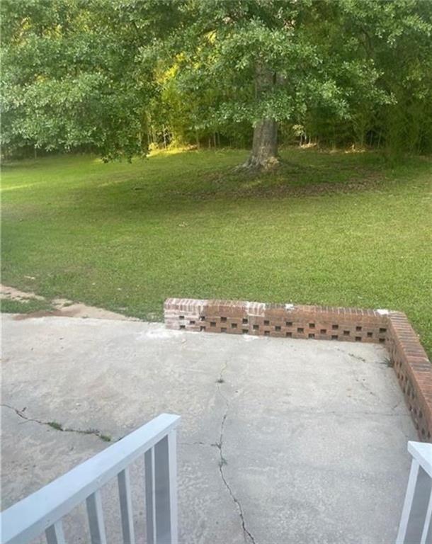 9226 Carlton Trail Northwest Covington, GA 30014 - Photo 5 of 16