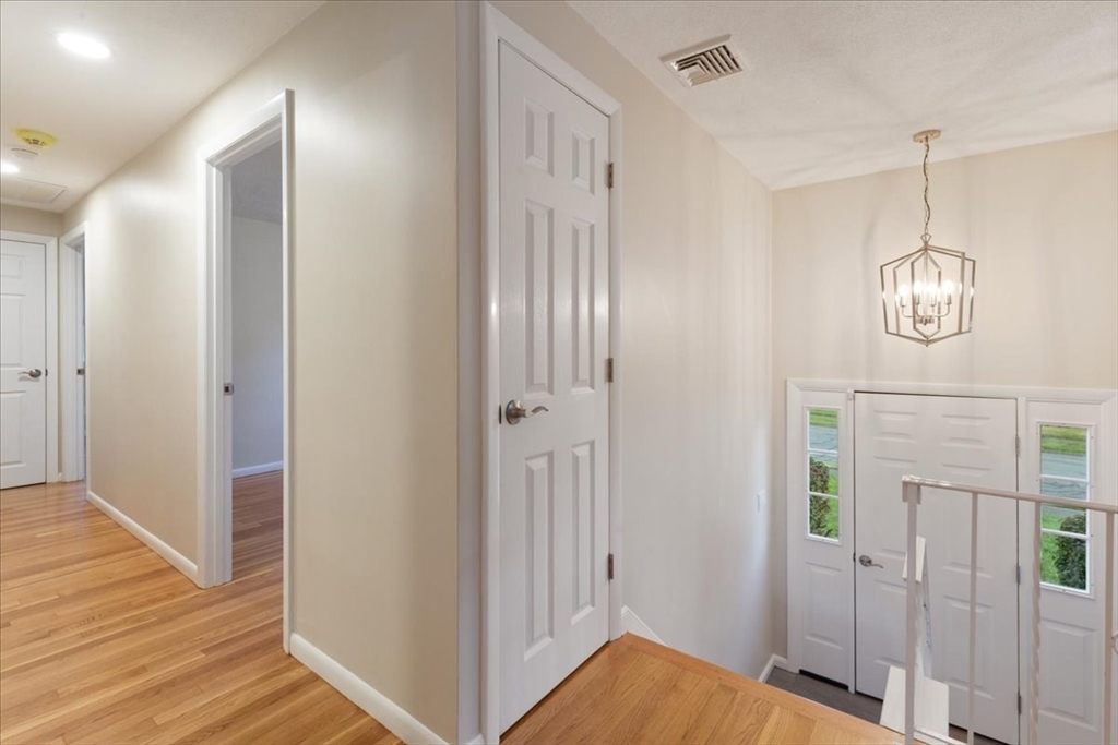 25 Delaware Avenue Danvers, MA 01923 - Photo 13 of 38