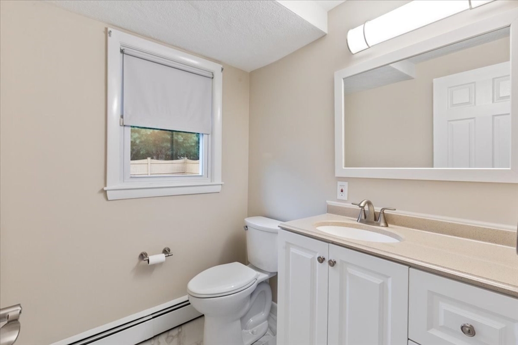 25 Delaware Avenue Danvers, MA 01923 - Photo 26 of 38