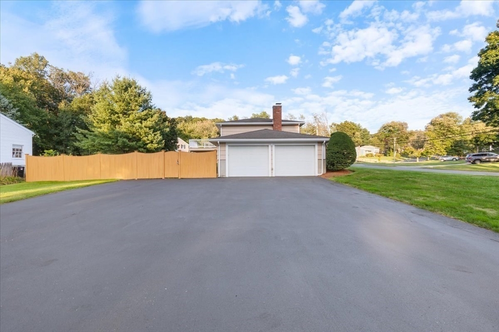 25 Delaware Avenue Danvers, MA 01923 - Photo 34 of 38