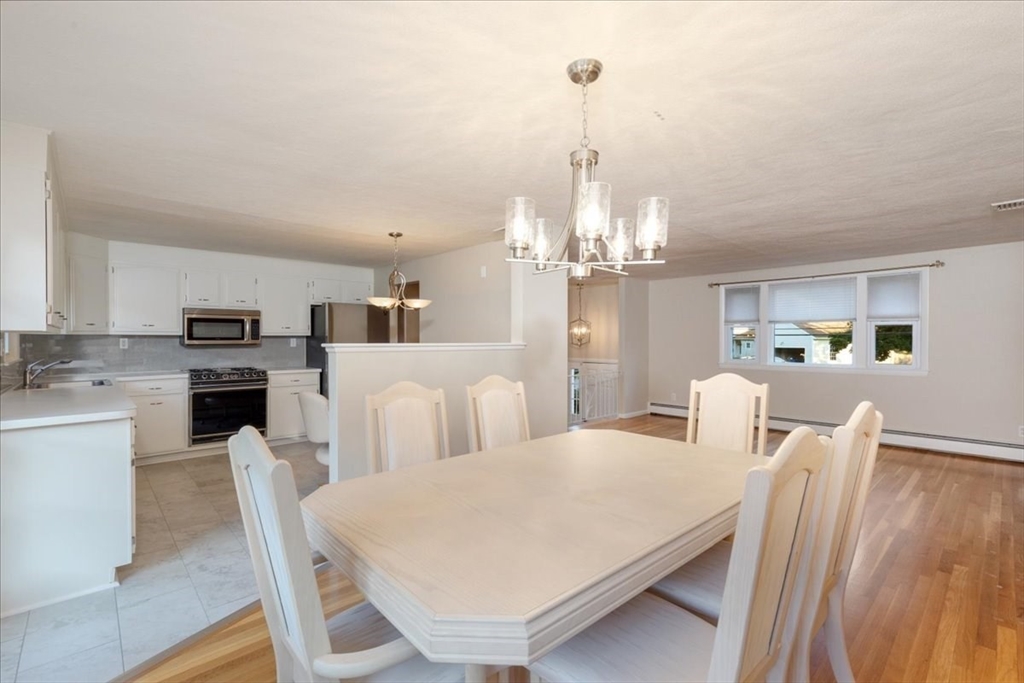 25 Delaware Avenue Danvers, MA 01923 - Photo 8 of 38