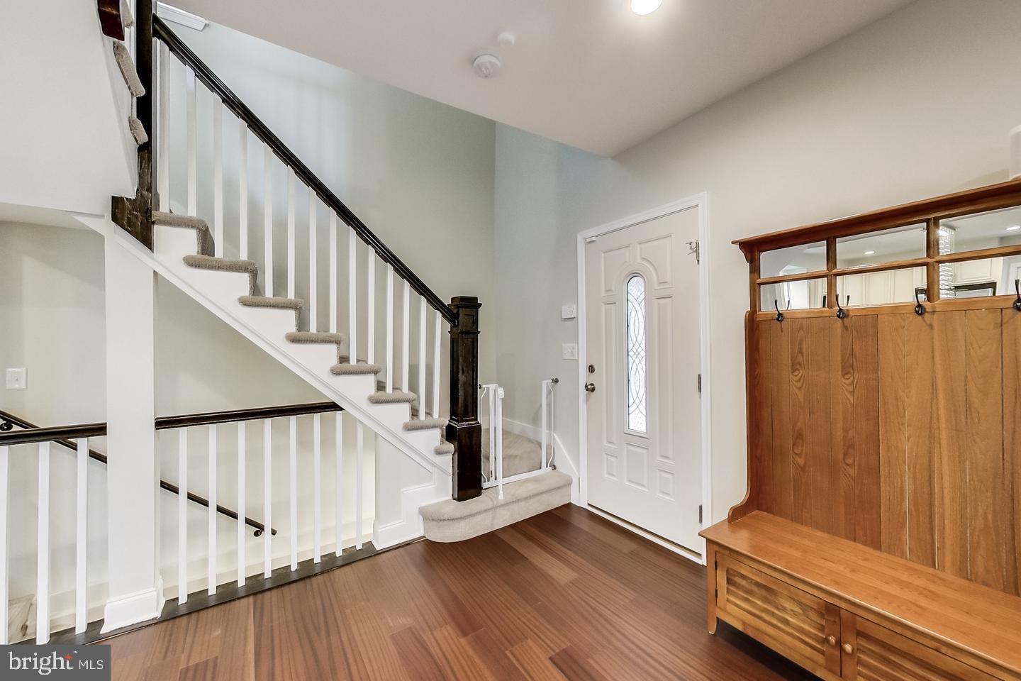 6303 Mayflower Road Baltimore, MD 21212 - Photo 6 of 29
