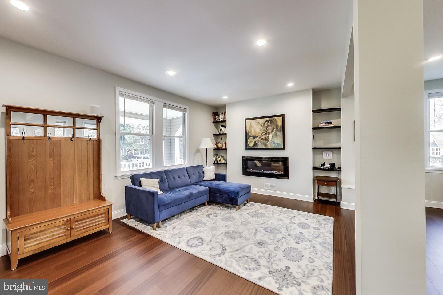 6303 Mayflower Road Baltimore, MD 21212 - Photo 7 of 29
