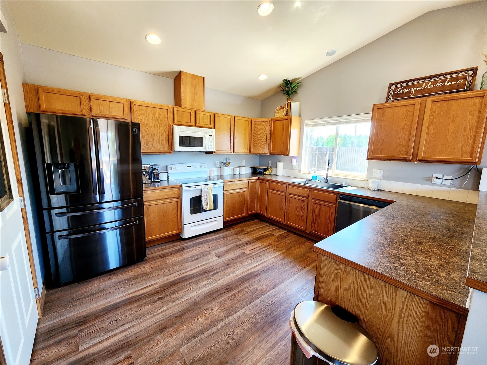 1804 South Bank Road Oakville, WA 98568 - Photo 9 of 35 Gallery Image 9