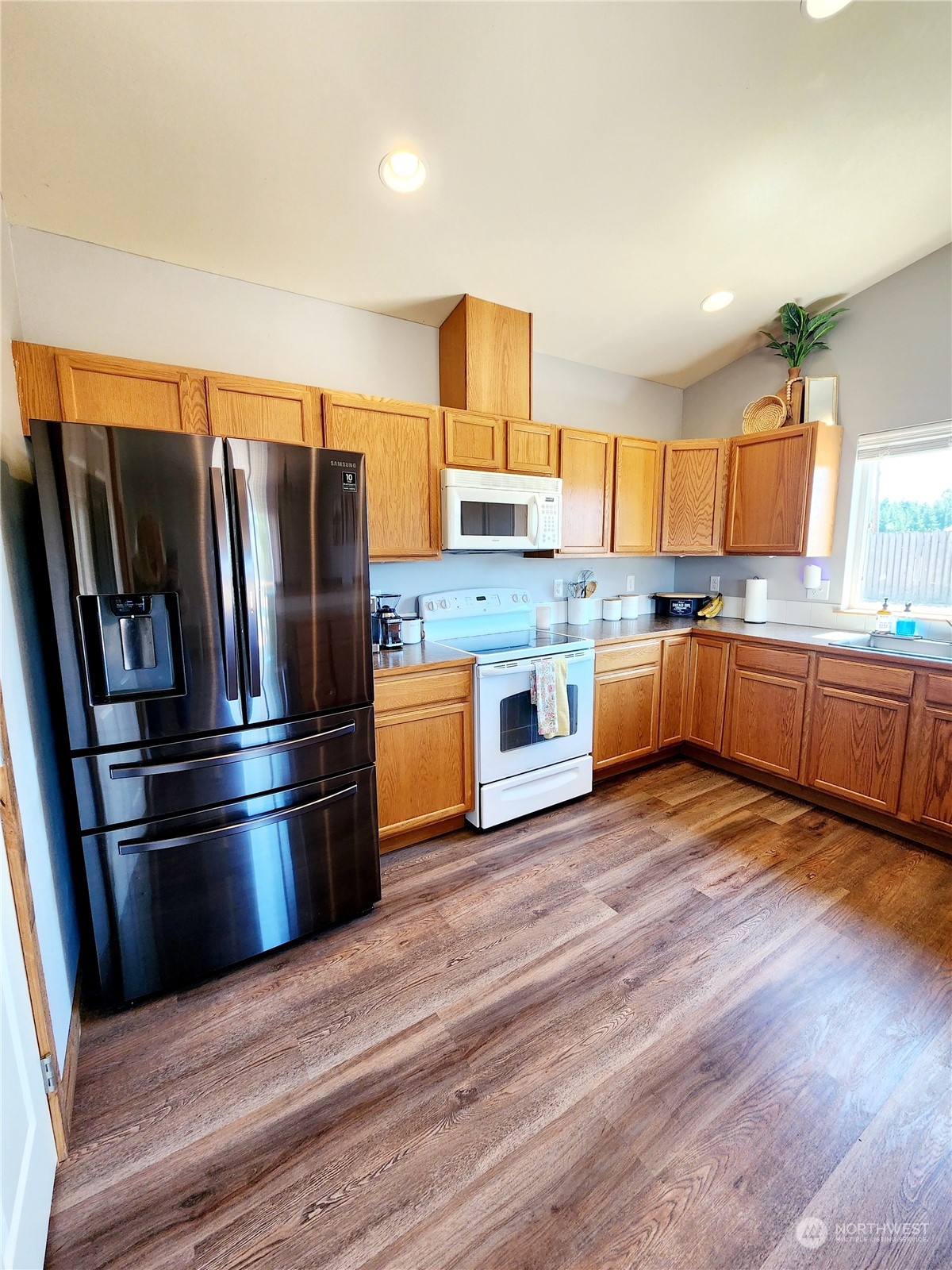 1804 South Bank Road Oakville, WA 98568 - Photo 10 of 35 Gallery Image 10