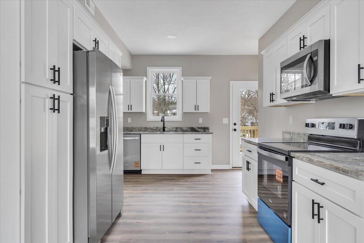 415 7th Street Vinton, VA 24179 - Photo 11 of 46 11-MIB08676