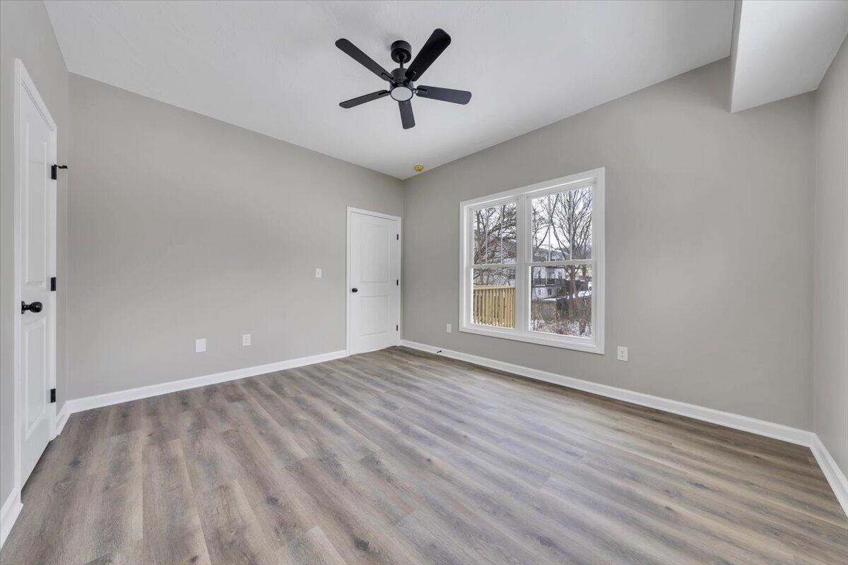 415 7th Street Vinton, VA 24179 - Photo 23 of 46 23-MIB08712