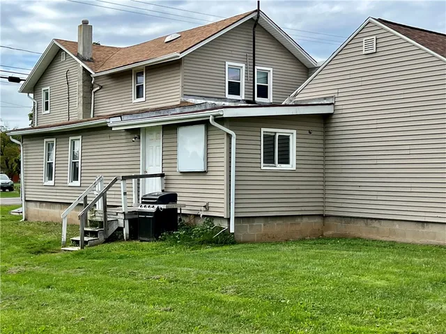 $2,000 | 444 North Avenue, Parma, NY 14468
