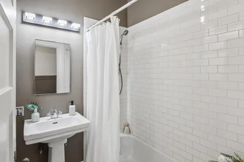$1,395,000 | 2190 15th Street, San Francisco, CA 94114