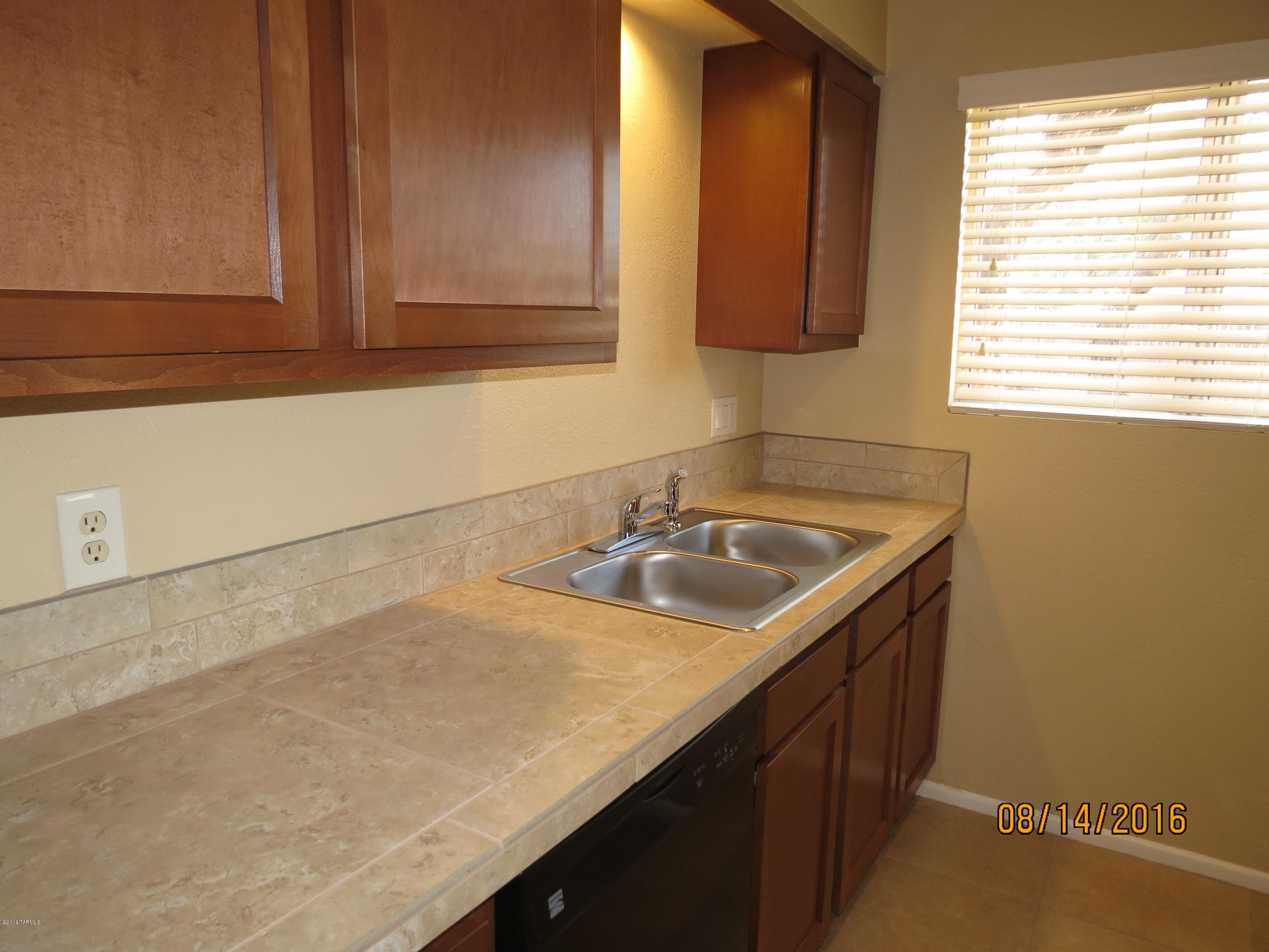 3917 West Massingale Road Tucson, AZ 85741 - Photo 11 of 23 Gallery Image 11