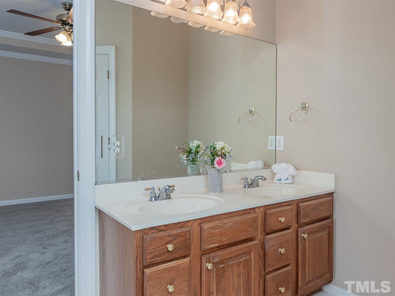 2864 Anfield Road Raleigh, NC 27606 - Photo 15 of 30 Gallery Image 15