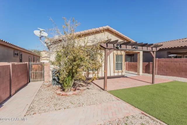 $1,850 | 7570 East Majestic Palm Lane, Tucson, AZ 85756