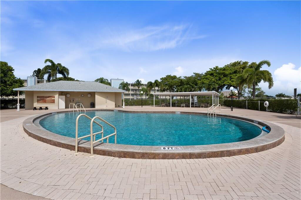 4005 Newcastle A Boca Raton, FL 33434 - Photo 2 of 7 20230929200212646412000000-o