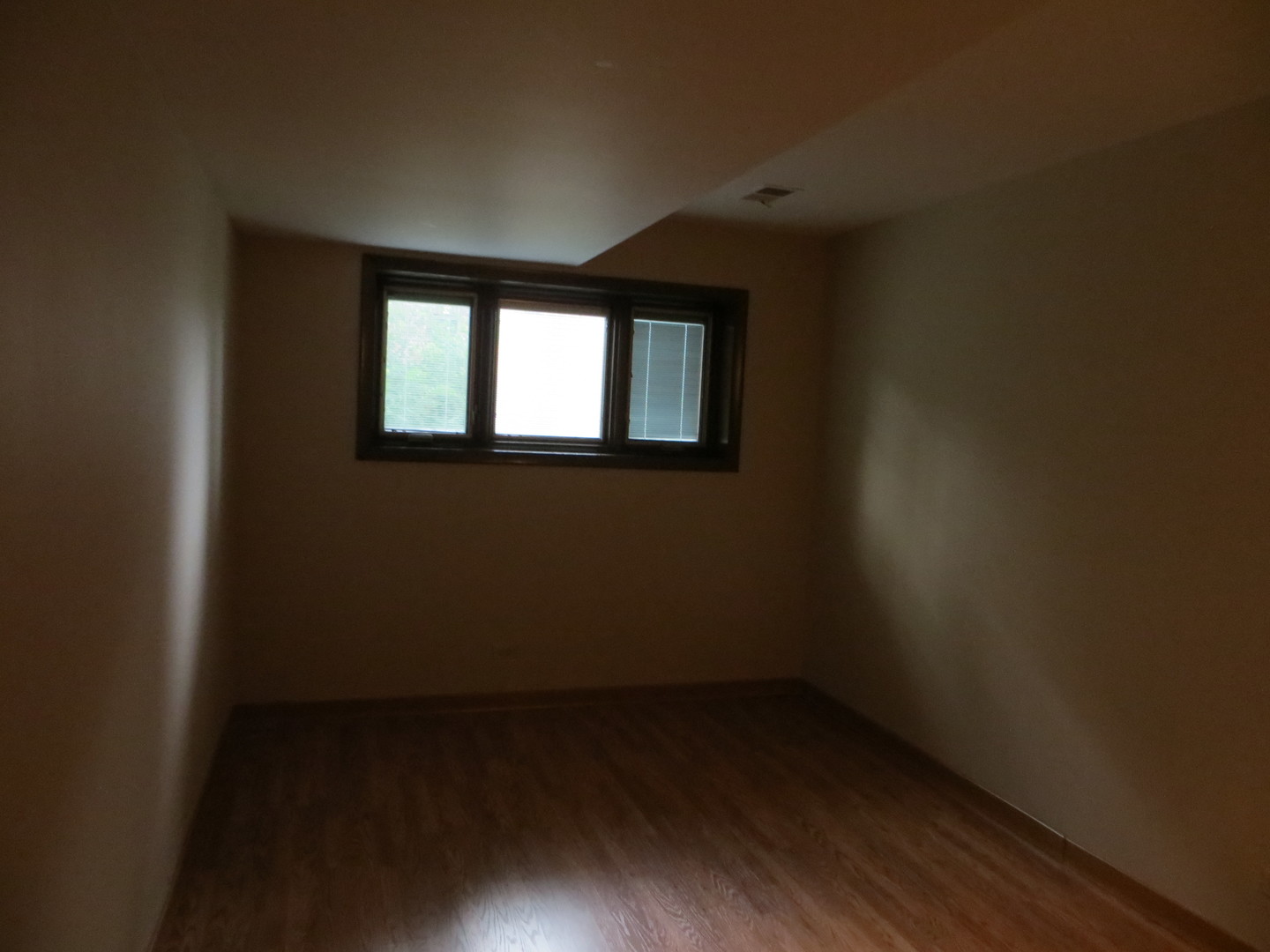 676 Alice Drive Northbrook, IL 60062 - Photo 11 of 13