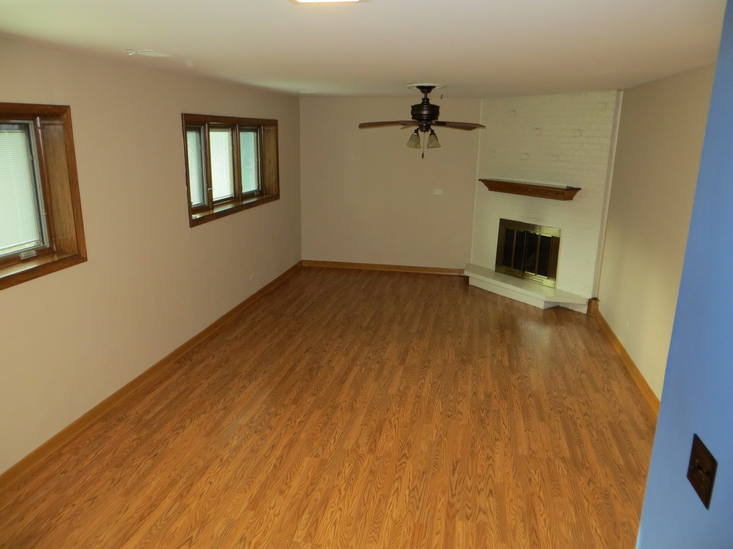 676 Alice Drive Northbrook, IL 60062 - Photo 4 of 13