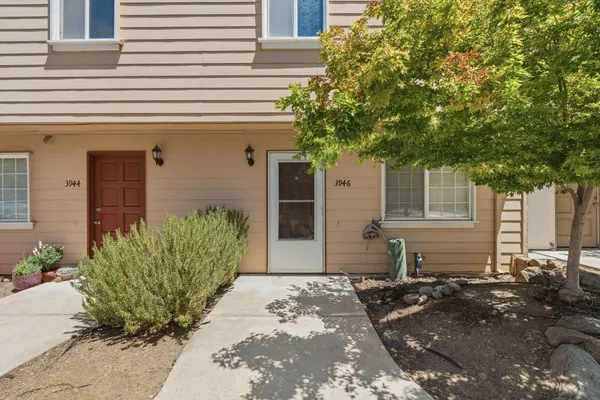 $295,000 | 3946 Lancelot Court, Cameron Park, CA 95682