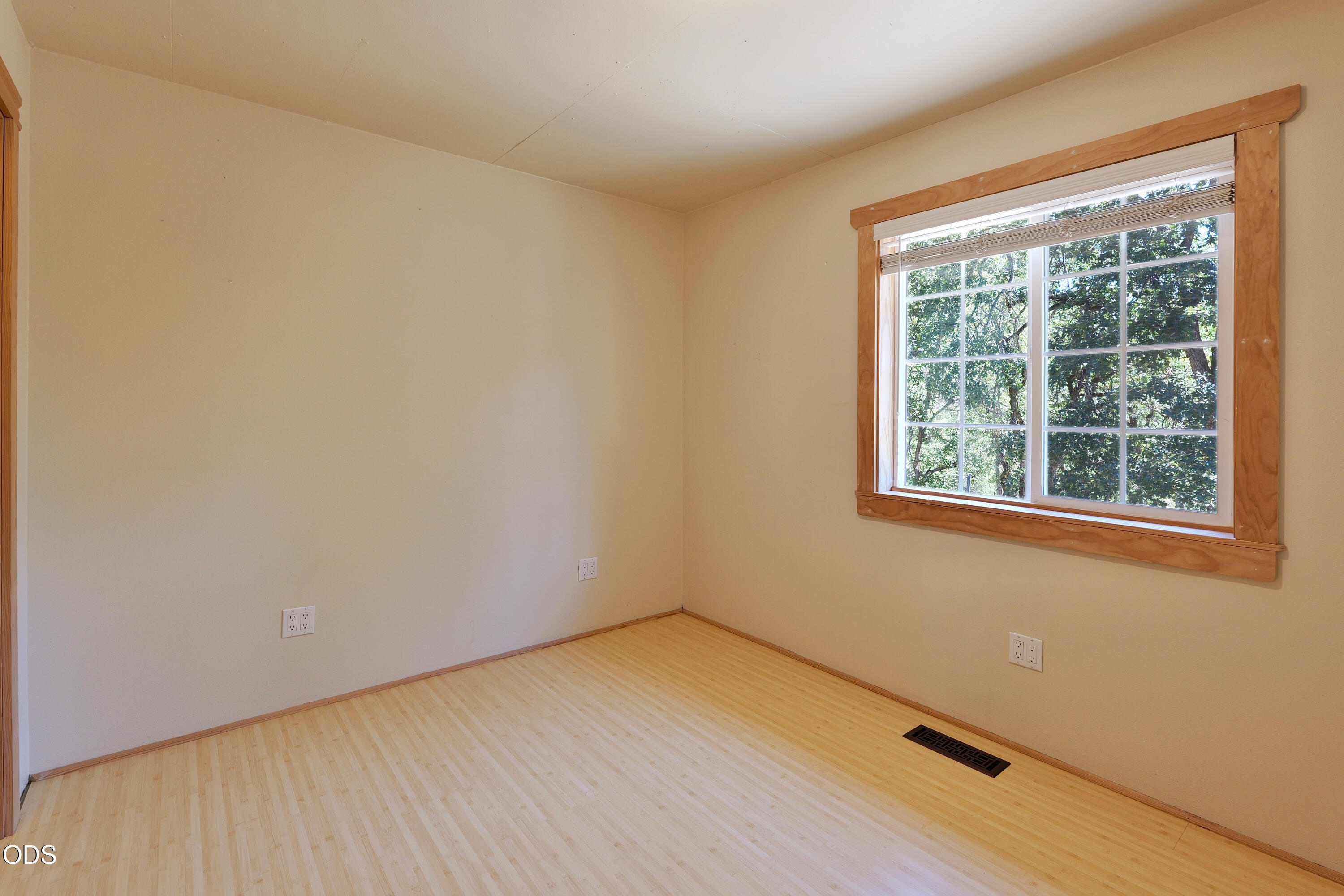 332 Rene Drive Shady Cove, OR 97539 - Photo 26 of 62 Gallery Image 26