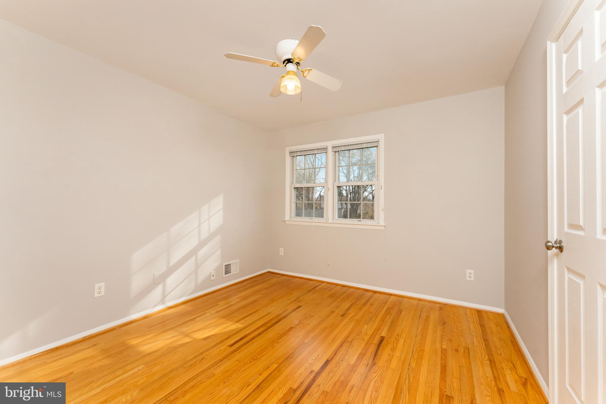 7013 Galgate Drive Springfield, VA 22152 - Photo 13 of 58 BEDROOM #2