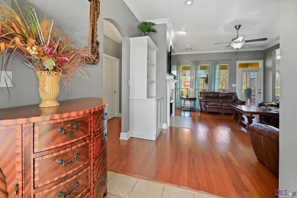 $263,000 | 9113 Highland Oaks Avenue, Zachary, LA 70791