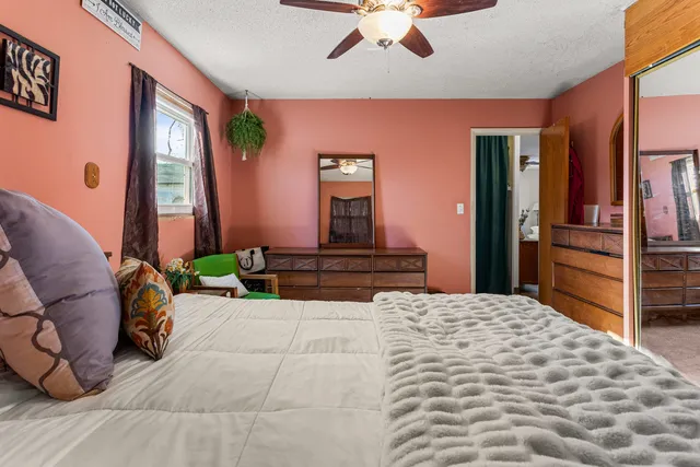 $124,900 | 2417 East Green Street, Urbana, IL 61802