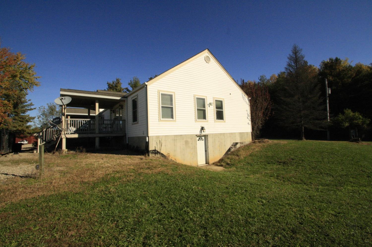 3036 Seeley Road West Harrison, IN 47060 - Photo 3 of 20