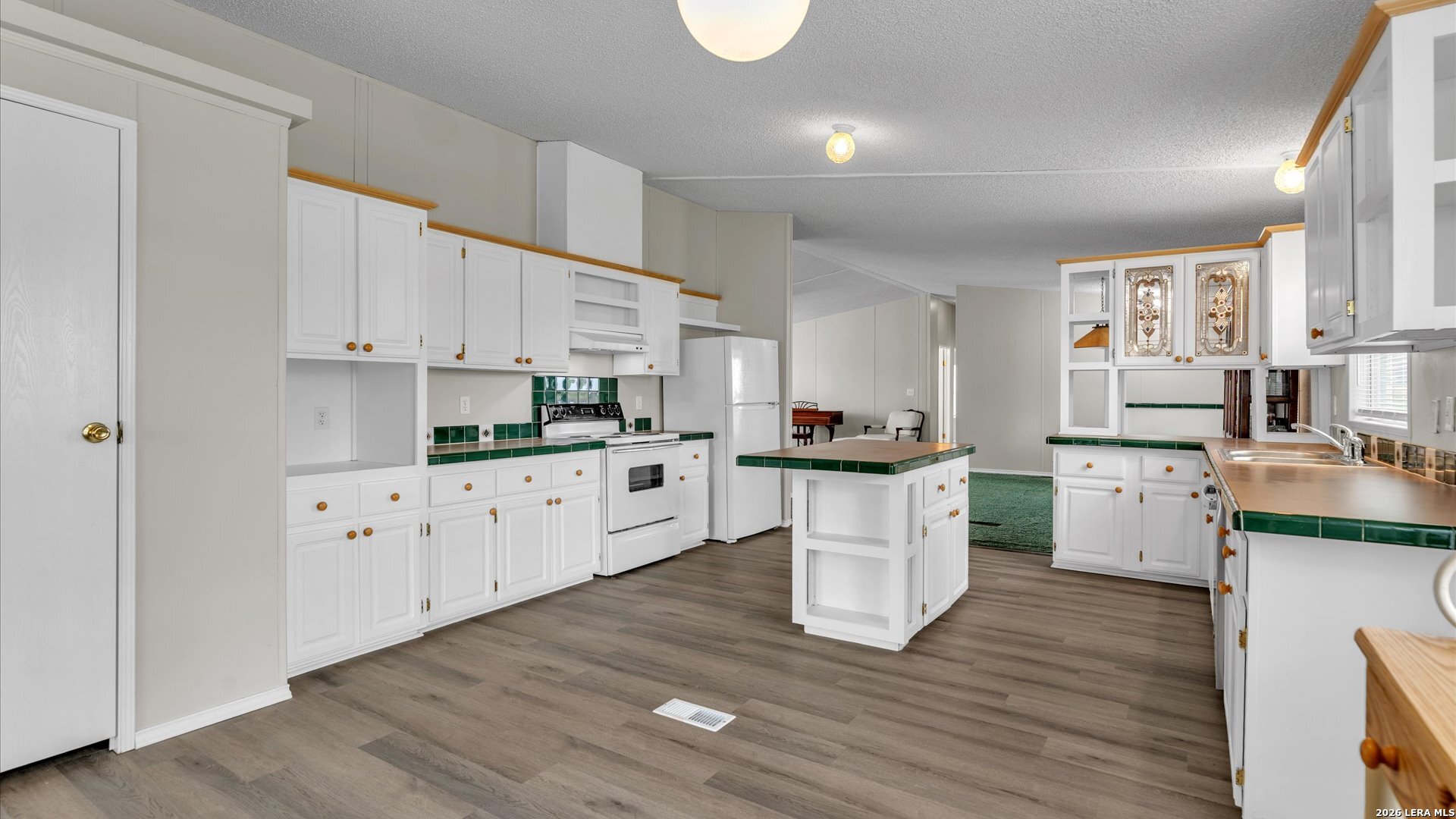 3457 South Foster Road San Antonio, TX 78222 - Photo 4 of 7