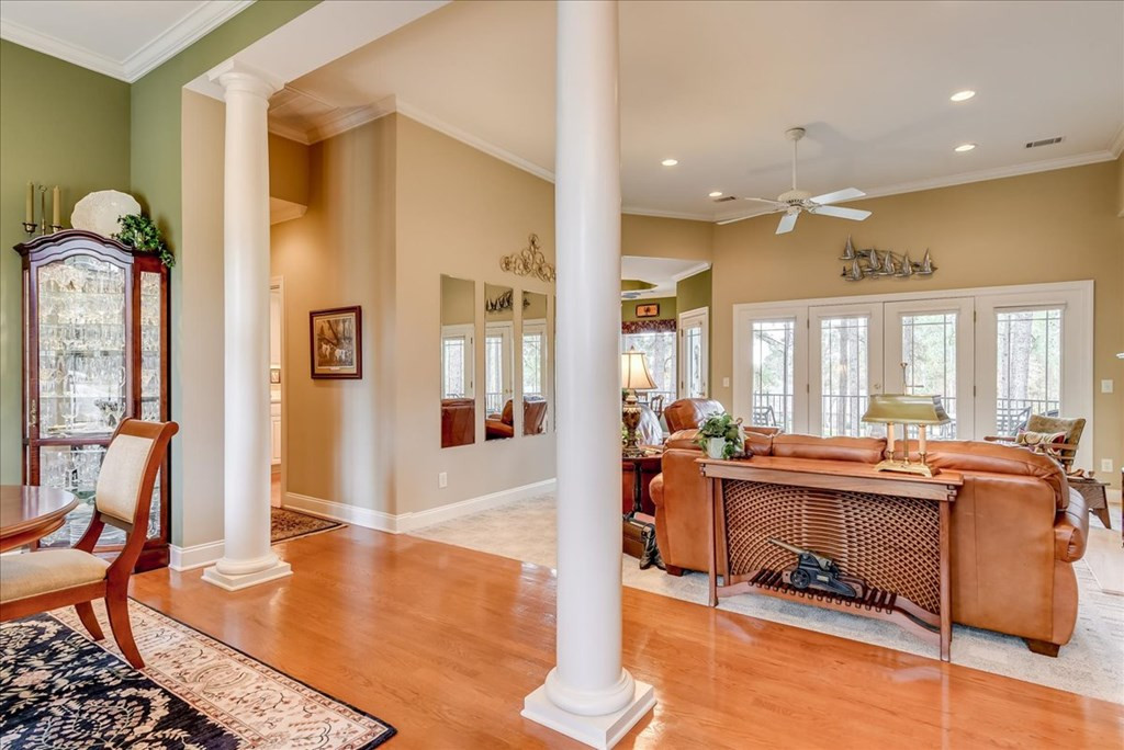 296 Forest Pines Road Aiken, SC 29803 - Photo 4 of 35 Gallery Image 4