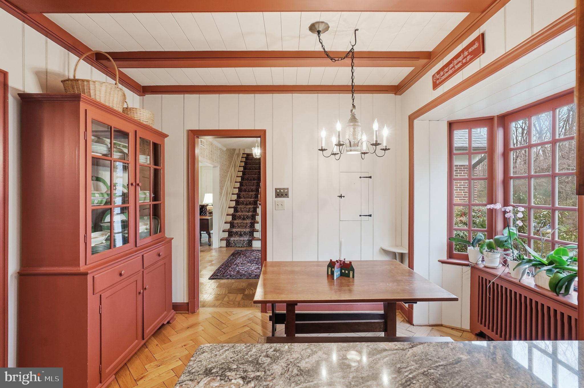 11610 Beall Mountain Road Potomac, MD 20854 - Photo 11 of 28 Sunny breakfast nook w/ bay window