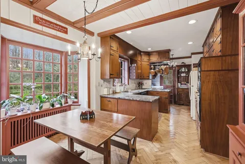 $1,399,900 | 11610 Beall Mountain Road, Potomac, MD 20854