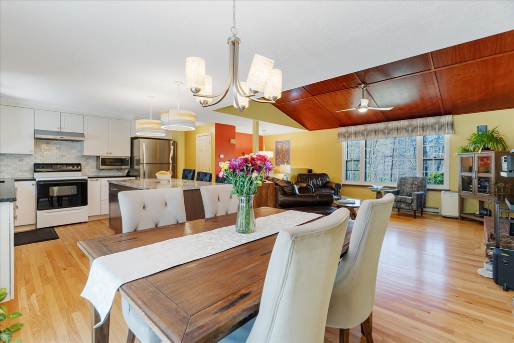 138 Benjamin Road Shirley, MA 01464 - Photo 14 of 41