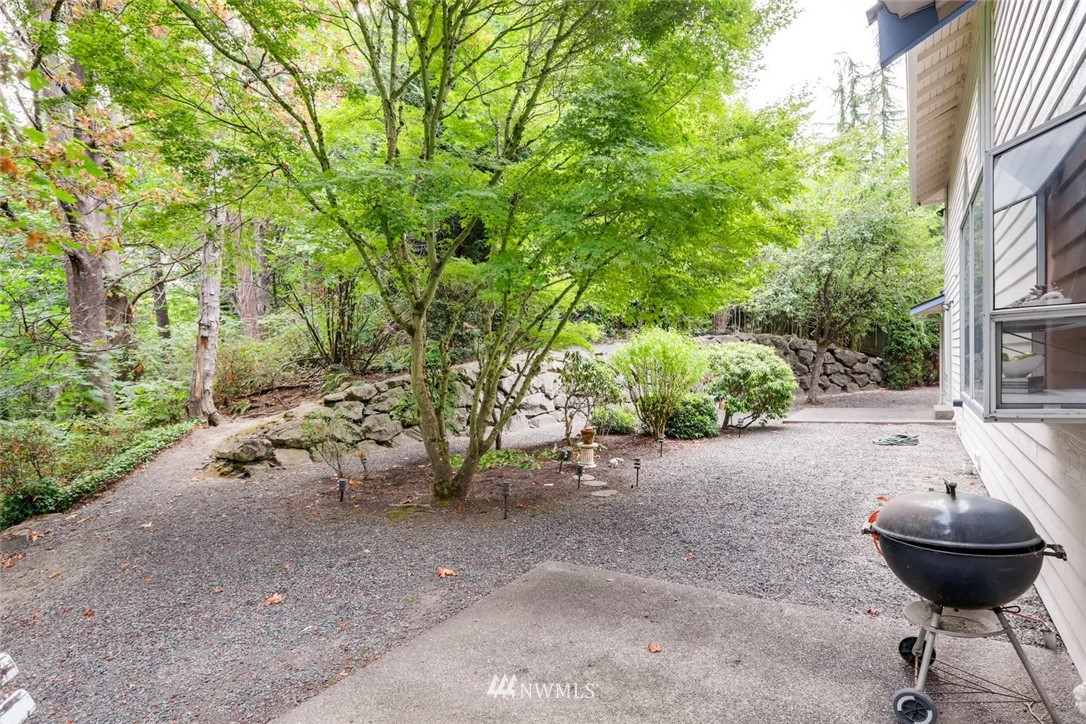 1910 Northeast 29th Court Renton, WA 98056 - Photo 22 of 25 Gallery Image 22