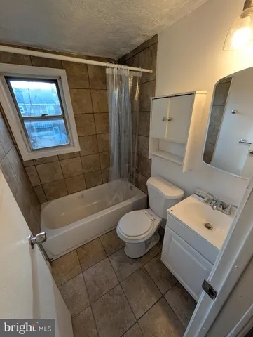 $1,495 | 414 Avondale Road, Dundalk, MD 21222