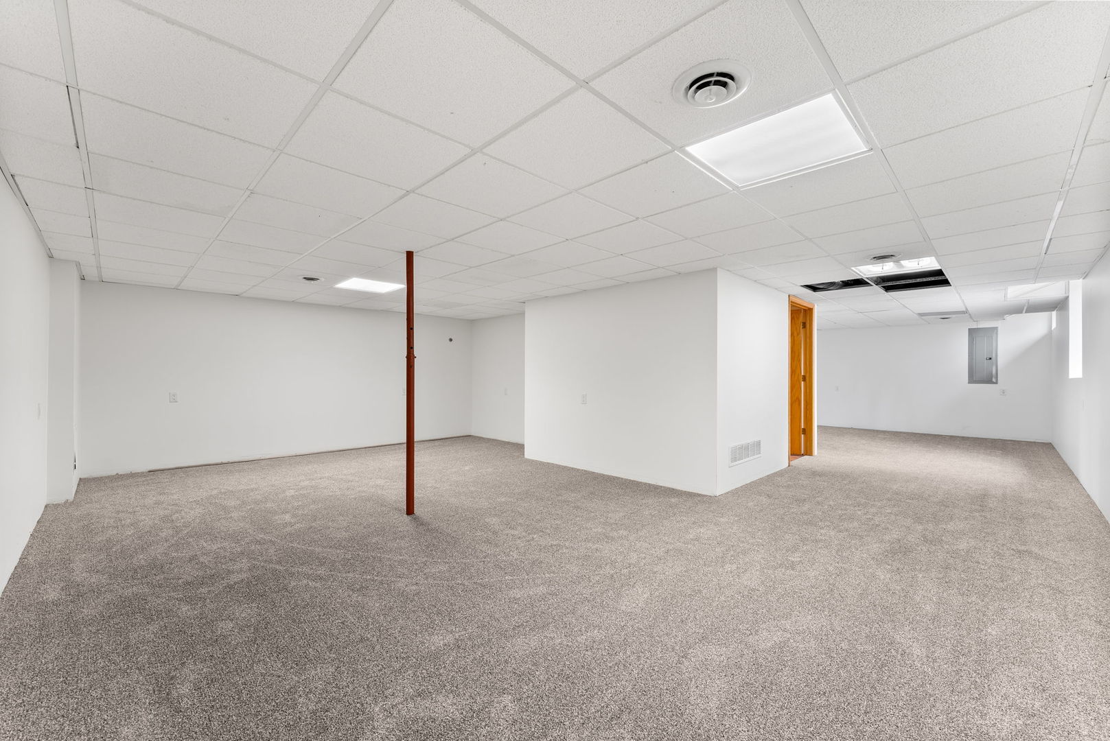 449 83rd Avenue New Boston, IL 61272 - Photo 21 of 25 a view of empty room