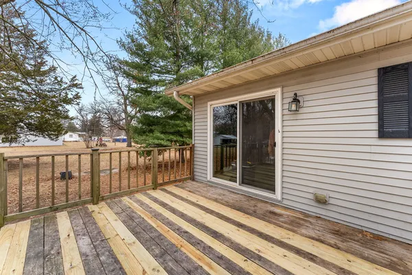 $154,000 | 449 83rd Avenue, New Boston, IL 61272