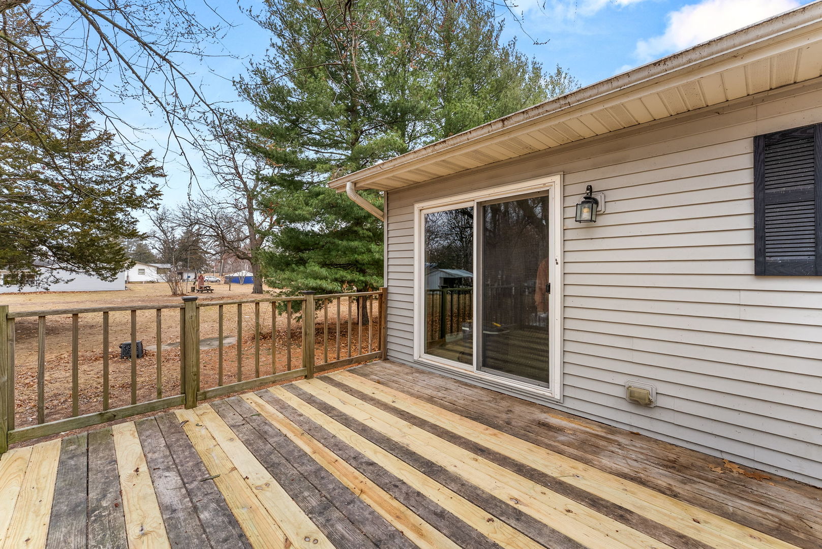 449 83rd Avenue New Boston, IL 61272 - Photo 25 of 25 a view of a wooden deck