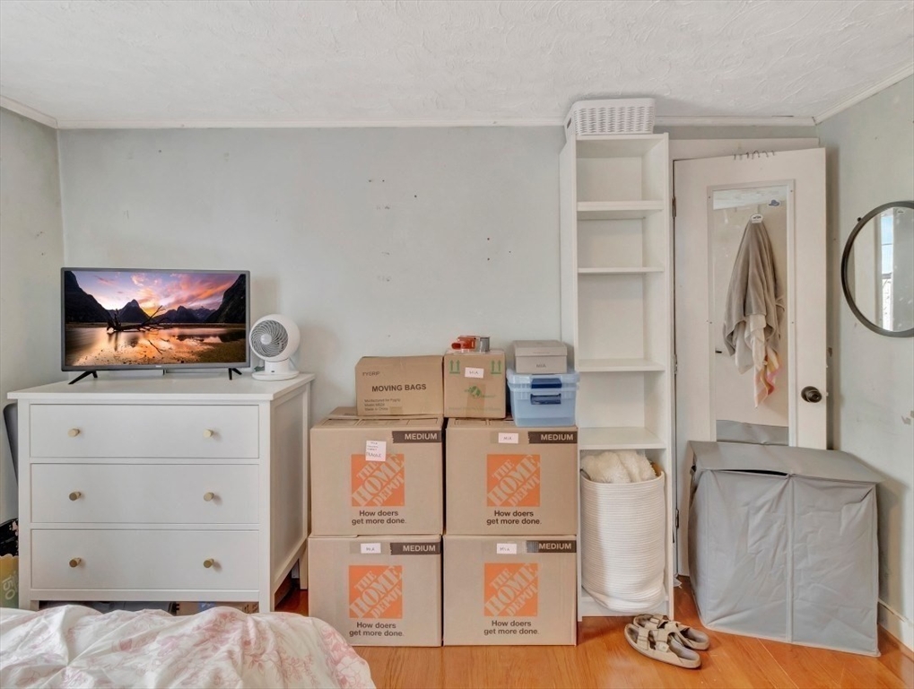 69 Appleton Street Saugus, MA 01906 - Photo 17 of 28
