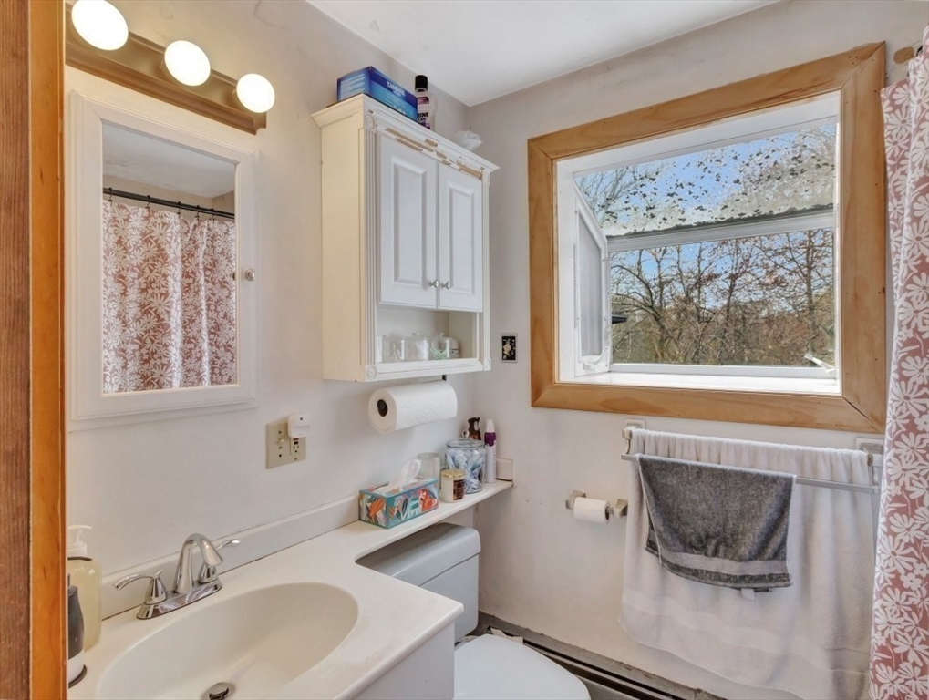 69 Appleton Street Saugus, MA 01906 - Photo 21 of 28