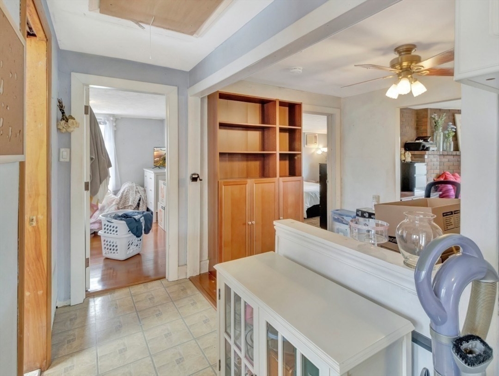 69 Appleton Street Saugus, MA 01906 - Photo 5 of 28