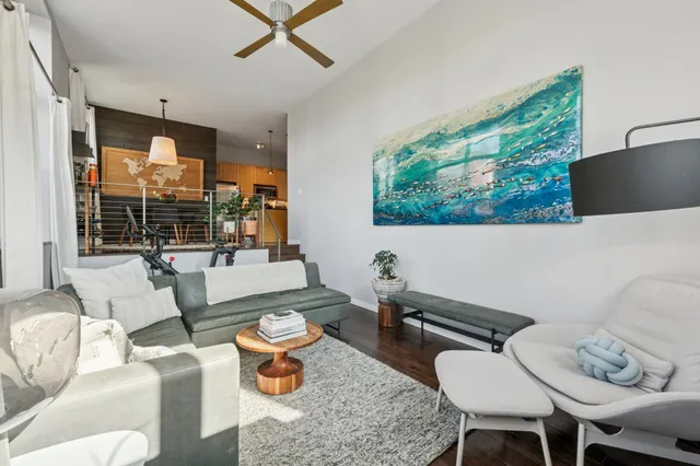 $199,900 | 215 7th Street Northeast, Unit 209, Minneapolis, MN 55413