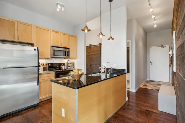 $199,900 | 215 7th Street Northeast, Unit 209, Minneapolis, MN 55413