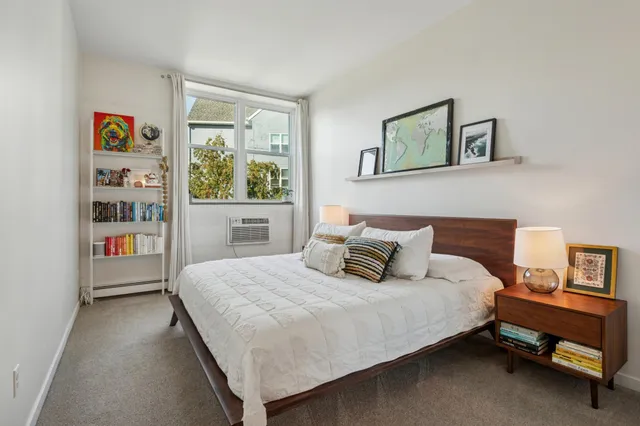 $199,900 | 215 7th Street Northeast, Unit 209, Minneapolis, MN 55413