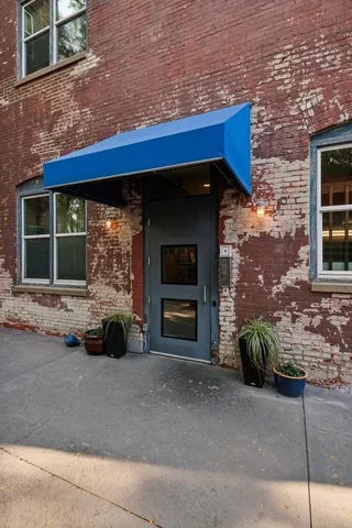 $199,900 | 215 7th Street Northeast, Unit 209, Minneapolis, MN 55413